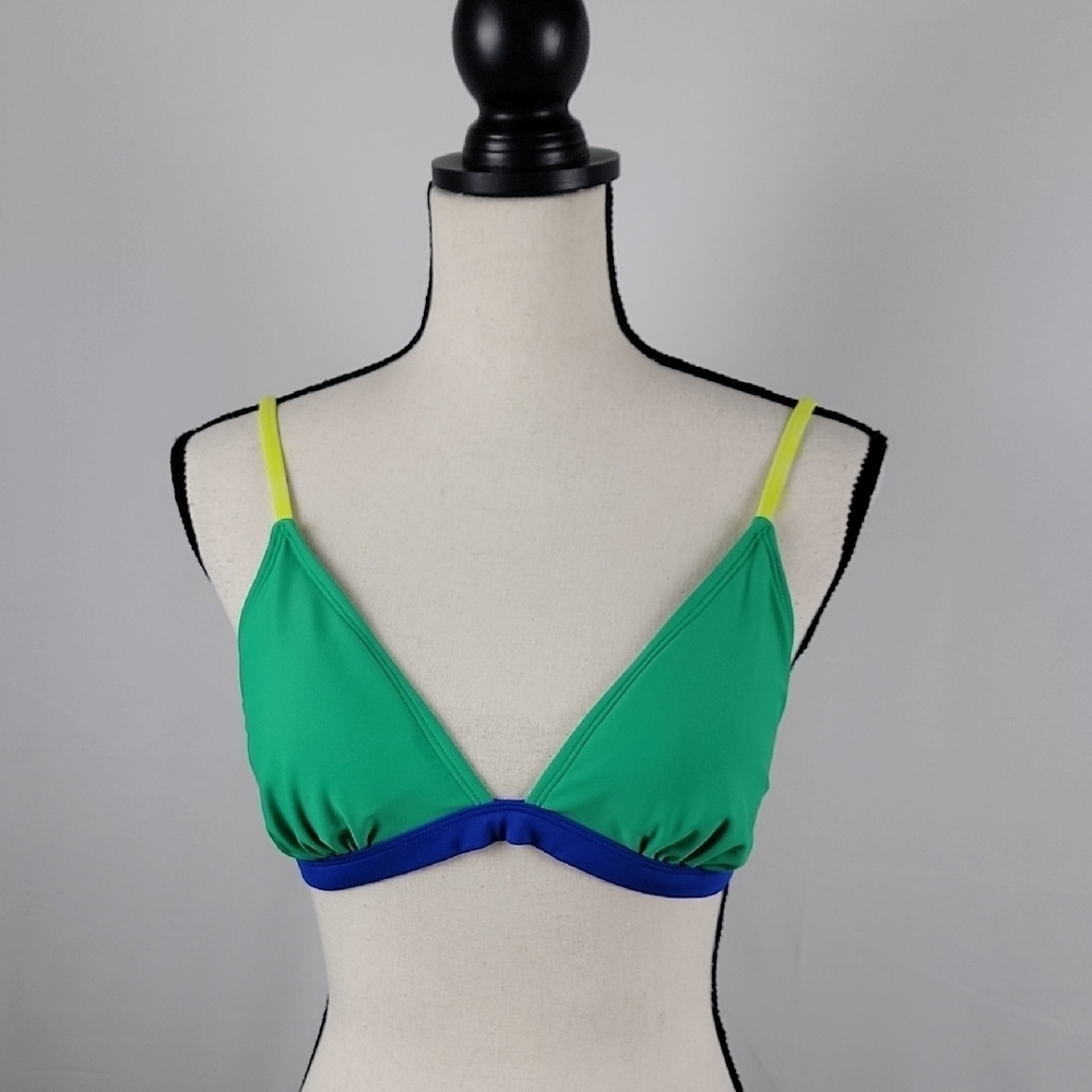 wild fable Size M Color Block Triangle Bikini Top, Excellent Used Condition